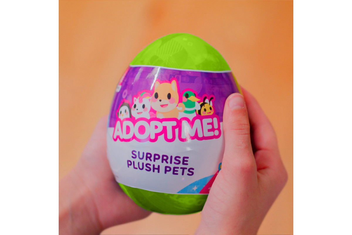 Мягкая игрушка-сюрприз в яйце Забавные зверьки Adopt ME! AME0020 в ассортименте Мягкая игрушка-сюрприз в яйце Забавные зверьки Adopt ME! AME0020 в ассортименте