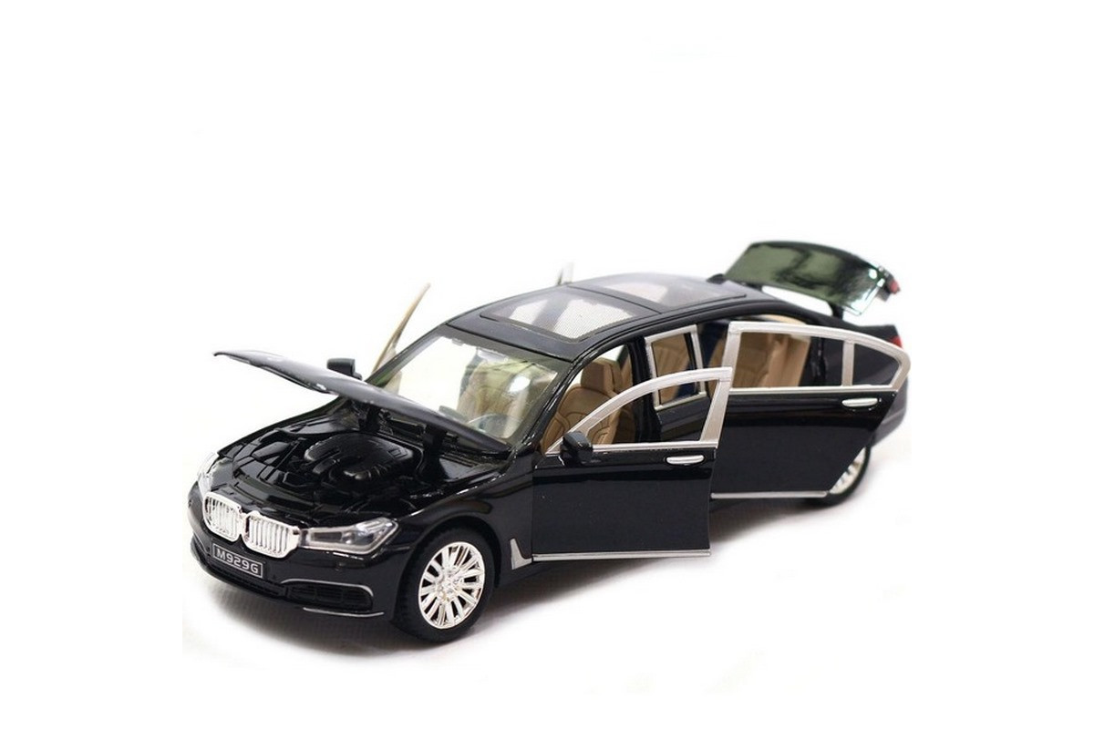 Автомодель автомобиля BMW 760 7695(Black) свет, звук, открывающаяся дверь