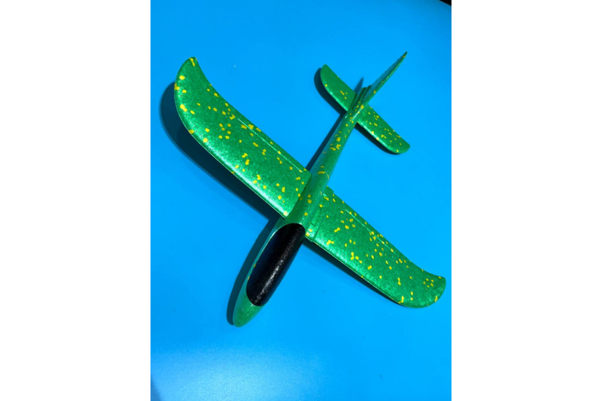 Дитячий метальний літак-планер C28006(Green) довжина 26 см Дитячий метальний літак-планер C28006(Green) довжина 26 см