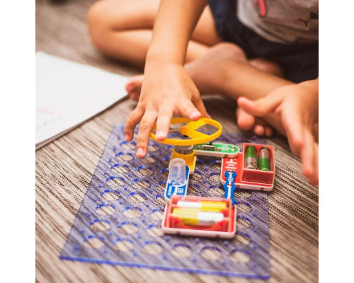 Электронный конструктор "320 СХЕМ" DOKA D70707 звук и свет