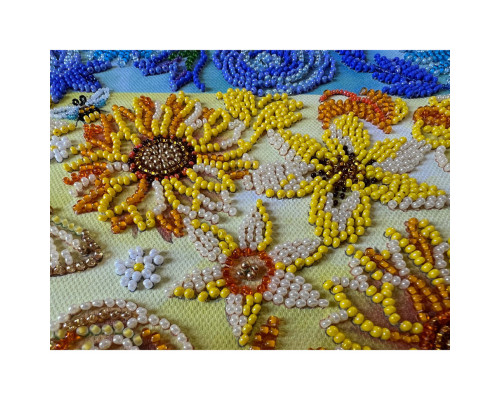 Набір для вишивання бісером "Квітуче земле" AB-870 41х27 см