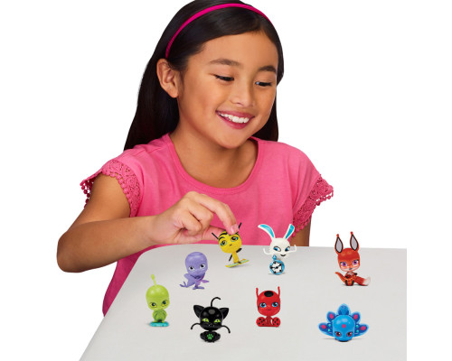 Фігурка Леді Баг та Супер-Кіт "Коробочка-сюрприз з Квами" Miraculous 50500 іграшка в асортименті