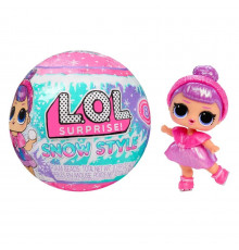 Ігровий набір з лялькою "Сніжний стиль" 429692 в асортименті