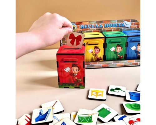 Деревянная настольная игра "Веселый почтальон" Ubumblebees (ПСД081) PSD081 сортер-комодик