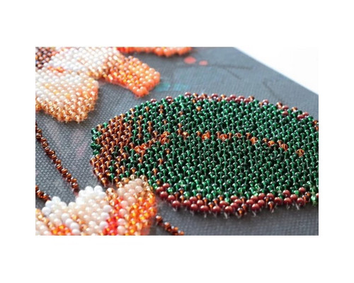 Набір для вишивання бісером "Дарунок сонця" AB-919 на натуральному холсті