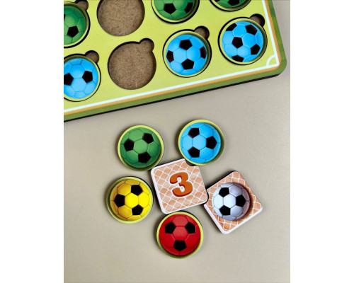 Деревянный пазл-сортер "Футбольные мячики" Ubumblebees (ПСФ107) PSF107 цвет и счет