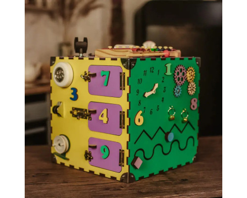 Розвиваюча іграшка Бізікуб Temple Group TG200123 30х30х30смРізнокольоровий