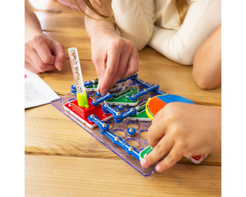 Електронний конструктор "Світло та колір RGB" DOKA D70700 зі світлом