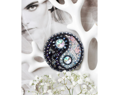 Набір для вишивання бісером прикраси "Баланс" AD-090 на натуральному полотні