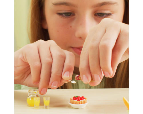 Игровой набор с сюрпризом Пикник Mini World 2305003 со стикерами