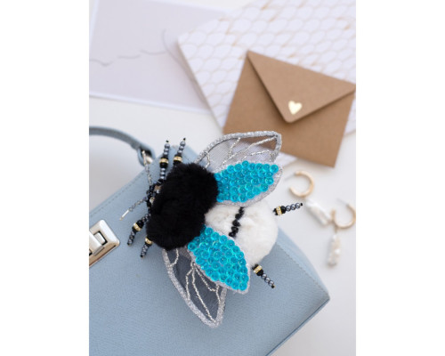 Набір для створення прикраси "Пухнастий сон" AD-088 на натуральному полотні