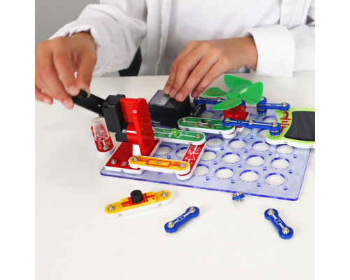 Электронный конструктор "Альтернативная энергия" DOKA D70711, 50 схем