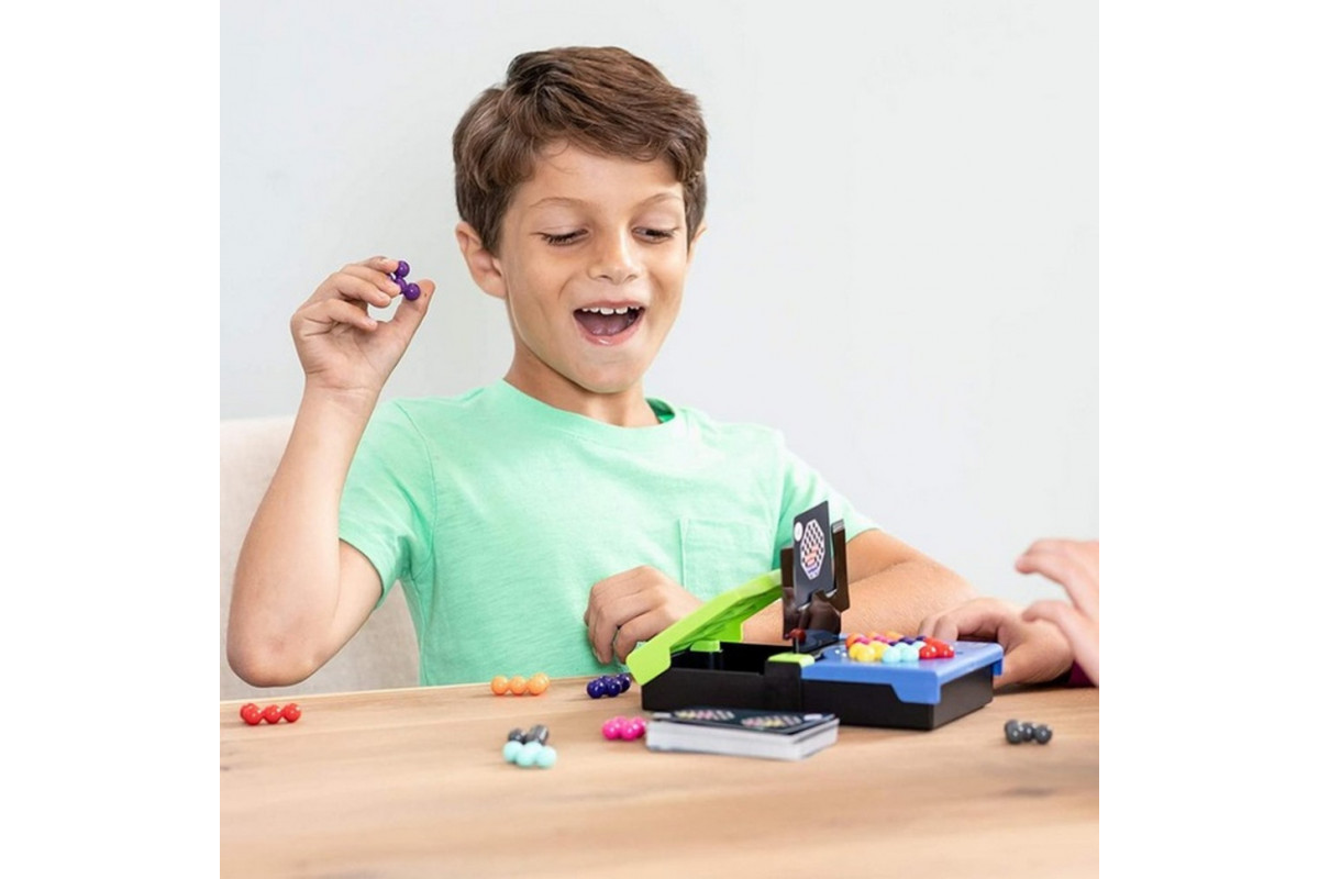 Настольная игра головоломка "IQ game toys" IQ-5 игровое поле, шарики, 40 карточек