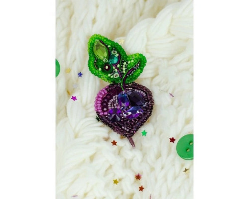 Набір для вишивання бісером прикраси "Бурячок" AD-231 на натуральному полотні