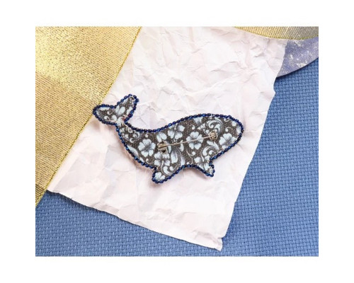 Набір для вишивання бісером прикраси "Синій кит" AD-239 на натуральному полотні