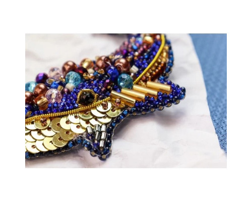 Набір для вишивання бісером прикраси "Синій кит" AD-239 на натуральному полотні