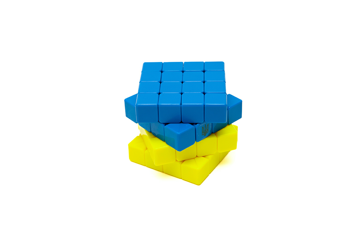 Головоломка Умный кубик 4х4х4 "Флаг Украины" SCU444 (Bicolor Smart Cube 4x4x4 "Ukraine") Головоломка Умный кубик 4х4х4 "Флаг Украины" SCU444 (Bicolor Smart Cube 4x4x4 "Ukraine")