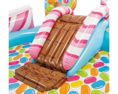 Детский надувной игровой центр "Территория сладостей" 57149 с горкой