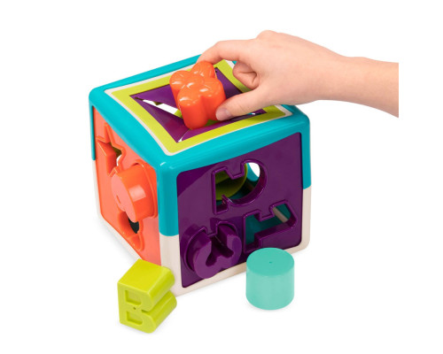 Розвиваюча іграшка "Сортер розумний куб" Battat Lite BT4577Z 3 цифри, 3 літери і 6 геометричних форм