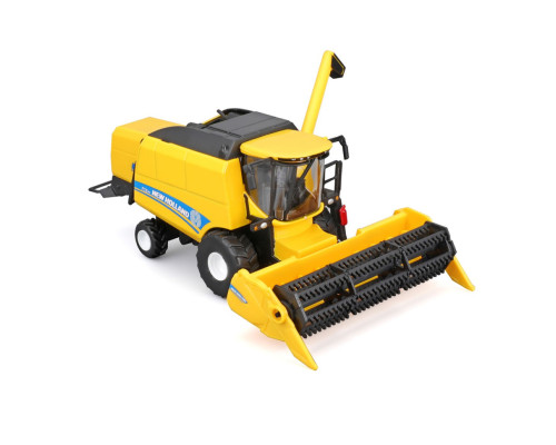 Автомодель Зерноуборочный комбайн "New Holland TC5.90" Bburago 18-31721 с зерновой жаткой
